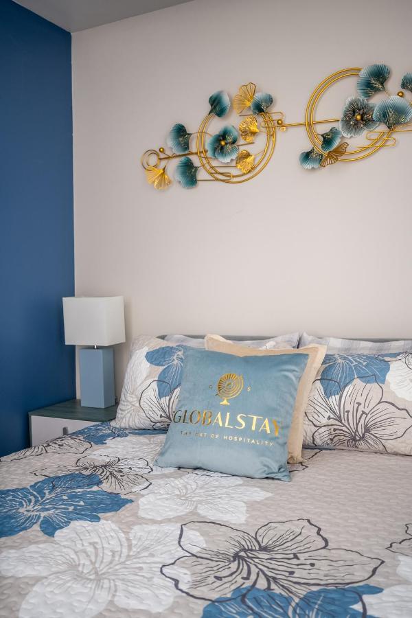 Beautiful Condos In The Heart Of Downtown By Globalstay Торонто Екстериор снимка